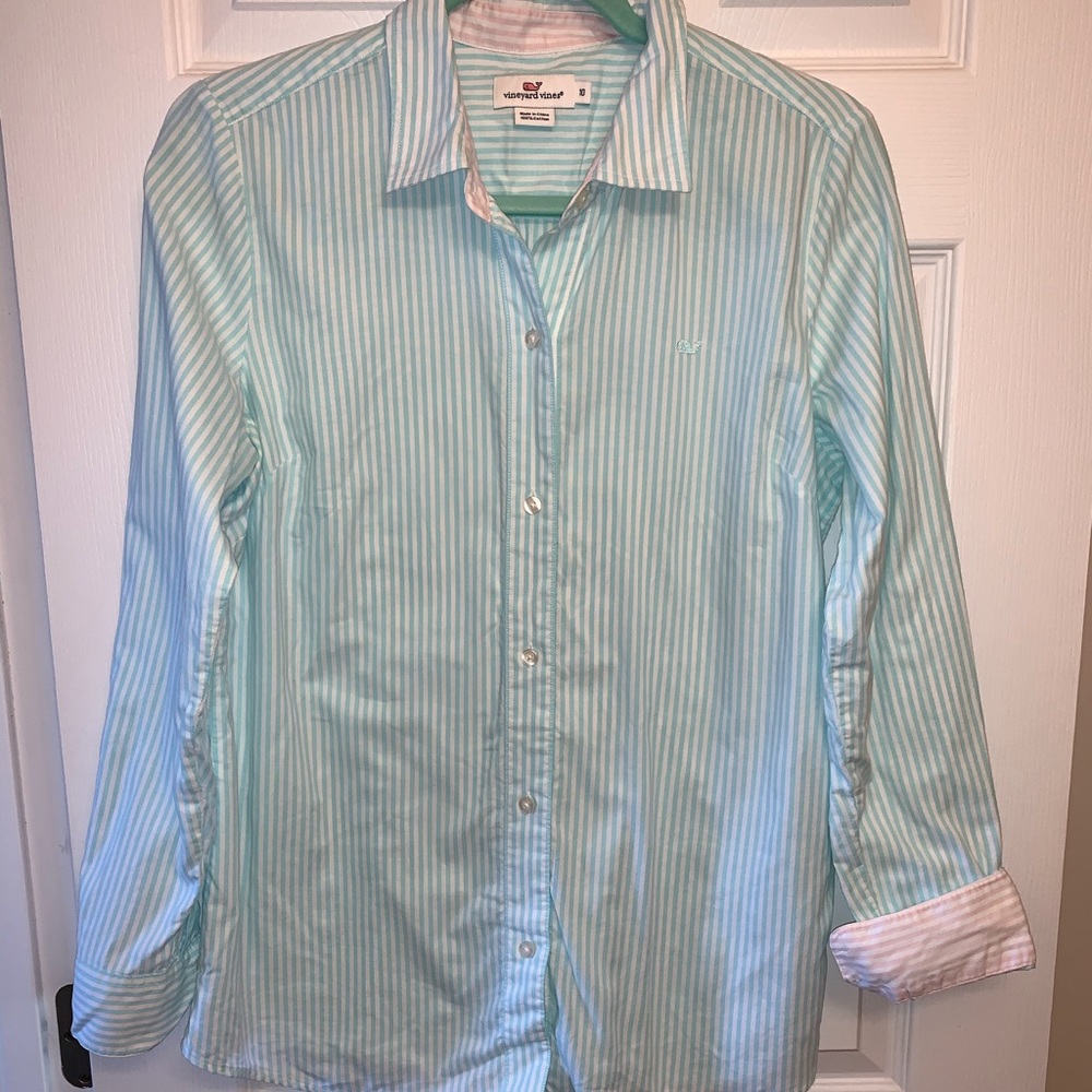 Vineyard Vines Blue and White Striped Button Down Shirt